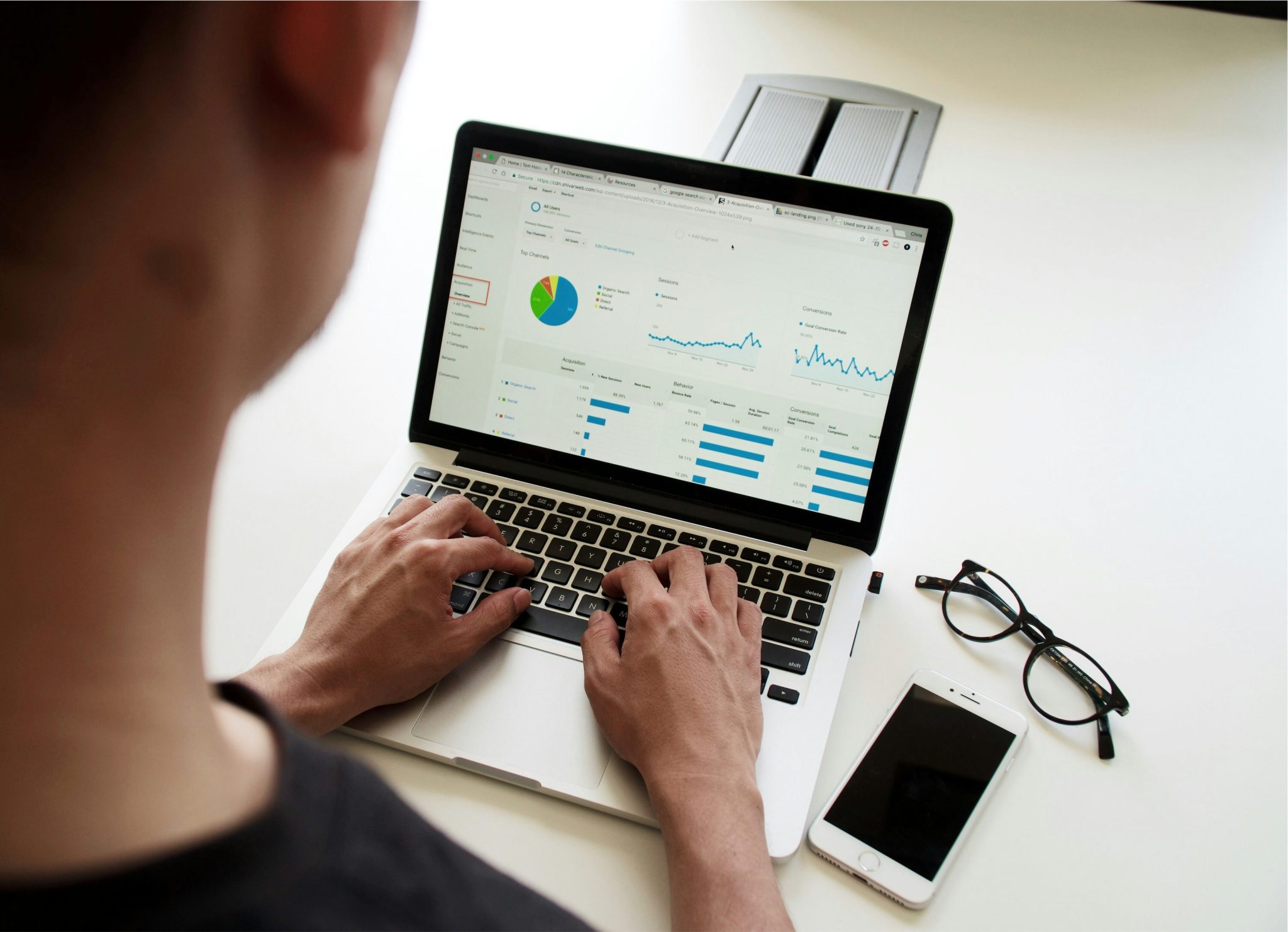 What is Cash Flow Management? Definition and Purpose